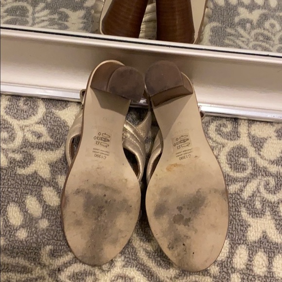 Sandals - Picture 3 of 4